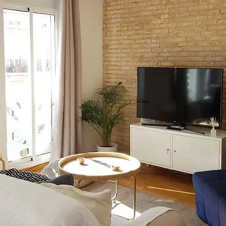 Atico Duplex Con Terraza En El Corazon De Ruzafa Apartmán *